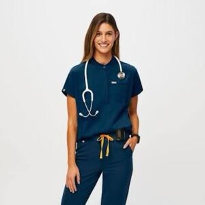 Figs Deep Reef Montex Scrub Top